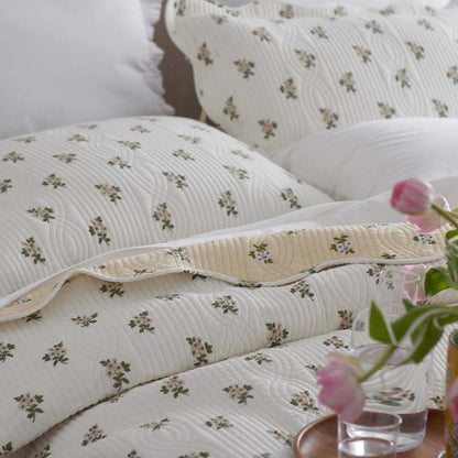 Flower Delight Reversible Quilt