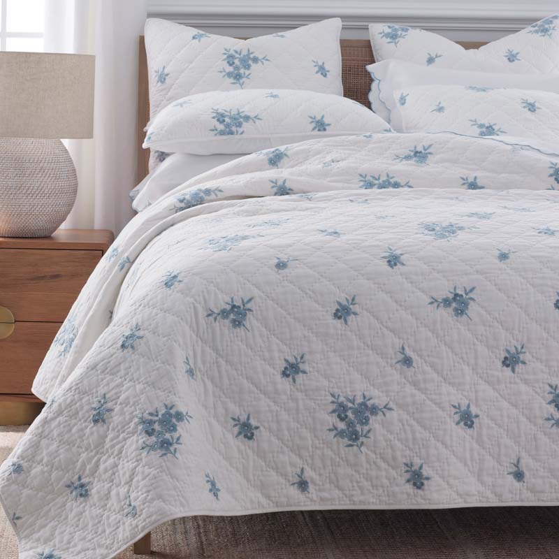 Brinda Floral Quilt