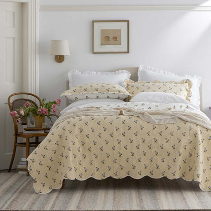 Flower Delight Reversible Quilted Sham