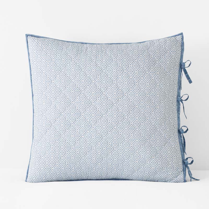 Tira Geo Reversible Quilted Sham