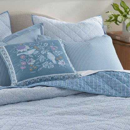 Tira Geo Reversible Quilted Sham