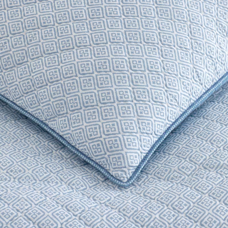Tira Geo Reversible Quilted Sham