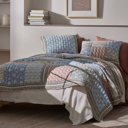 Anvitha Patchwork Quilt