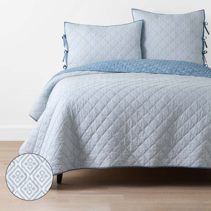 Tira Geo Reversible Quilt