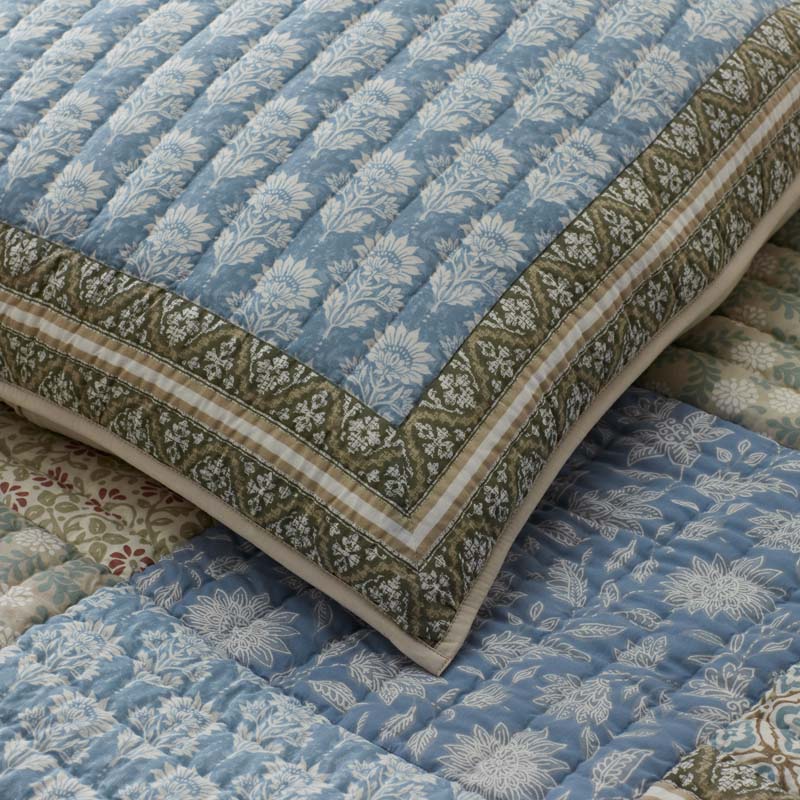 Anvitha Patchwork Quilt
