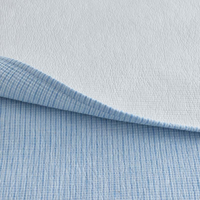 Yarn-Dyed Pencil Stripe Quilt
