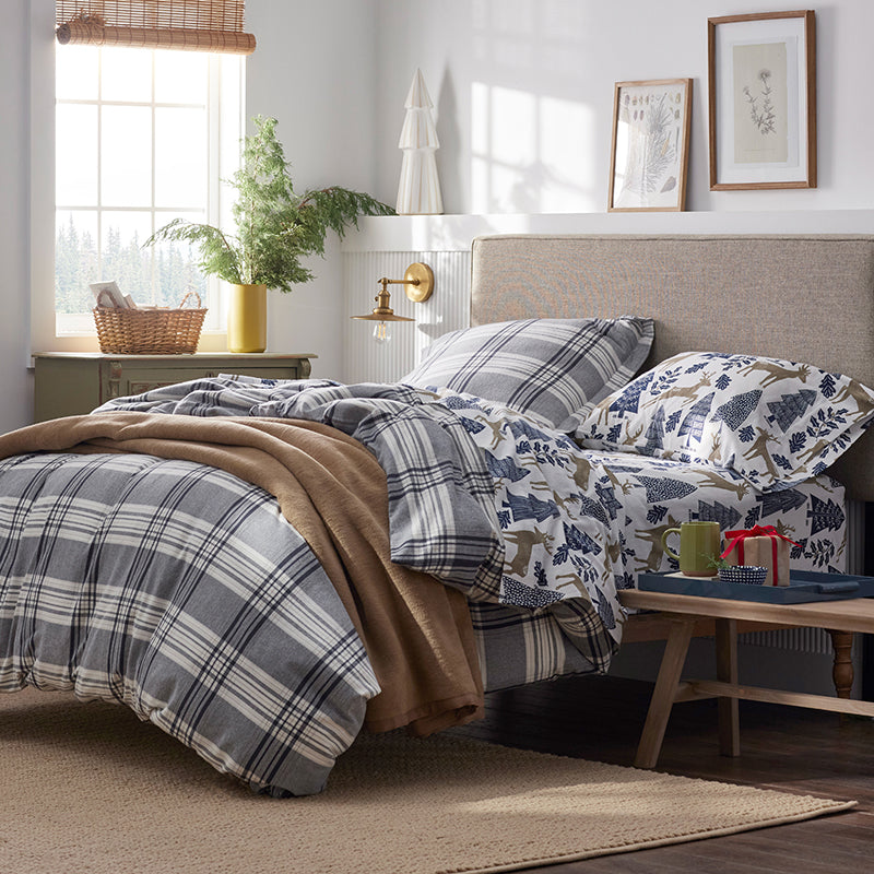 Holiday Print Classic Ultra-Cozy Cotton Flannel Bed Sheet Set