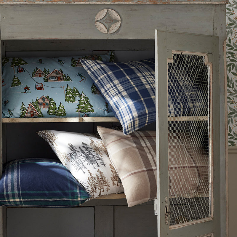 Holiday Print Classic Ultra-Cozy Cotton Flannel Flat Bed Sheet