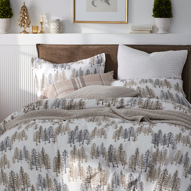 Holiday Print Classic Ultra-Cozy Cotton Flannel Fitted Bed Sheet
