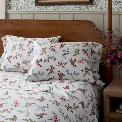 Amelia Classic Smooth Sateen Fitted Bed Sheet