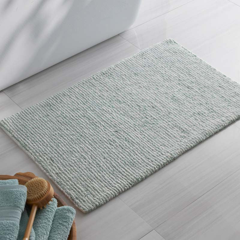 Thin Stripe Bath Rug