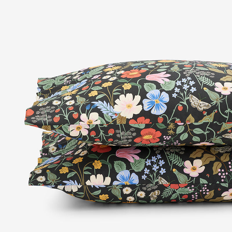 Strawberry Fields Classic Cool Cotton Percale Pillowcase Set