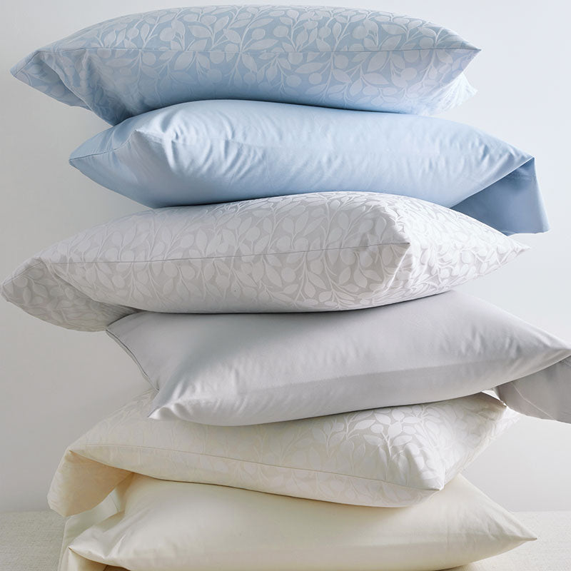 Jacquard Leaf Yarn-Dyed Premium Smooth Supima® Cotton Wrinkle-Free Sateen Bed Sheet Set