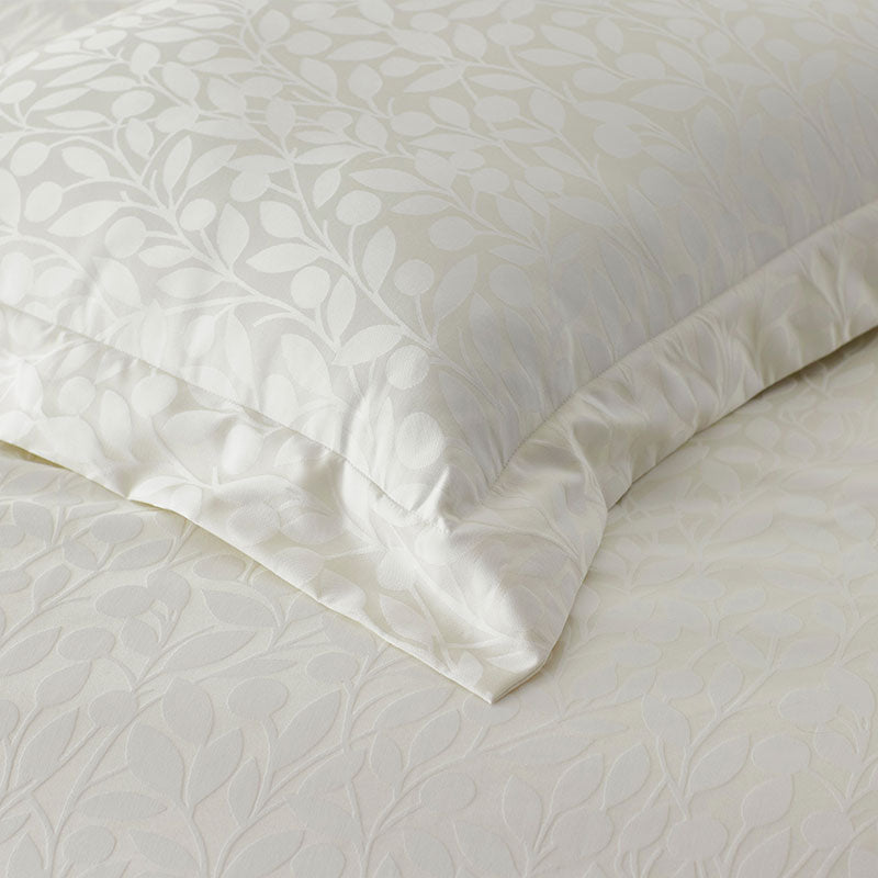 Jacquard Leaf Yarn-Dyed Premium Smooth Supima® Cotton Wrinkle-Free Sateen Sham