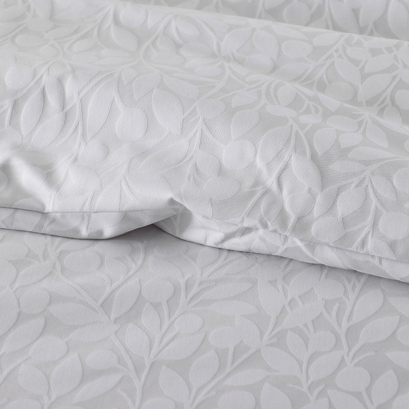 Jacquard Leaf Yarn-Dyed Premium Smooth Supima® Cotton Wrinkle-Free Sateen Sham