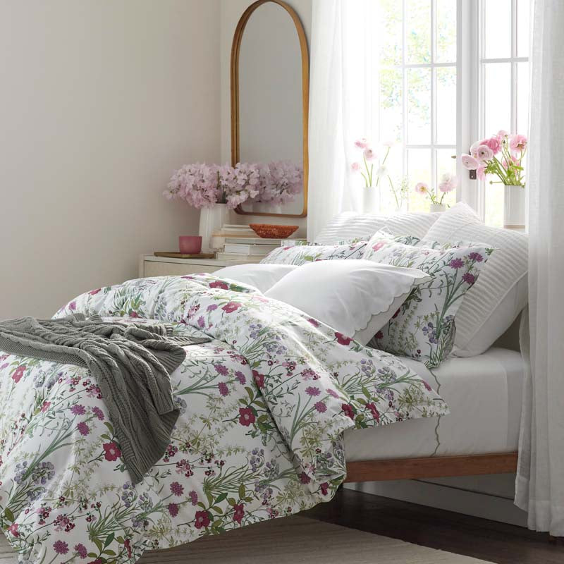 Bloom Meadow Classic Smooth Sateen Flat Bed Sheet