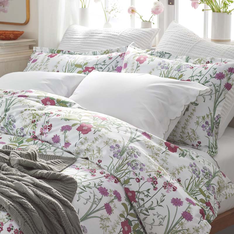 Bloom Meadow Classic Smooth Sateen Pillowcase Set