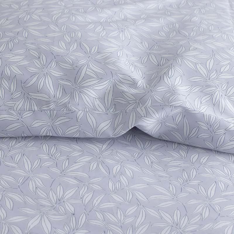 Whispering Petal Classic Smooth Sateen Comforter