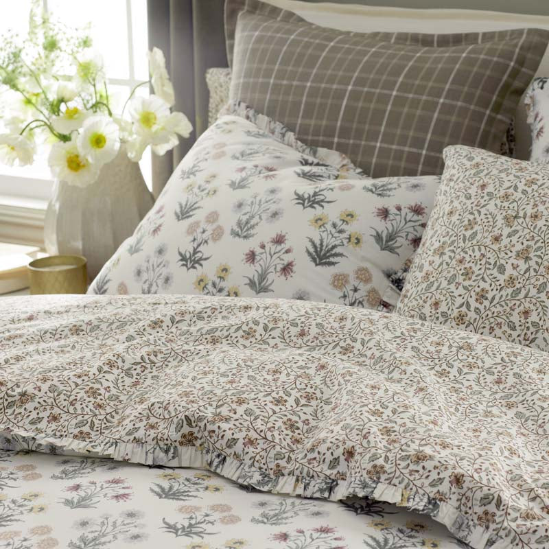 Garden Patch Reversible Garment Washed Cotton Percale Duvet Cover Set