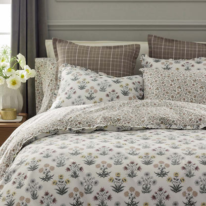 Garden Patch Reversible Garment Washed Cotton Percale Duvet Cover Set