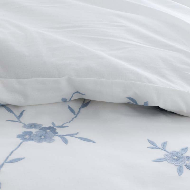 Brinda Floral Duvet Cover