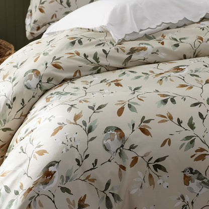 Wynnona Premium Smooth Wrinkle-Free Sateen Fitted Bed Sheet