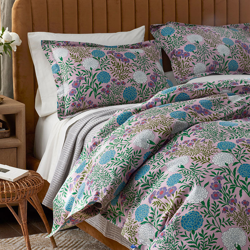 Zinnia Floral Classic Smooth Sateen Comforter