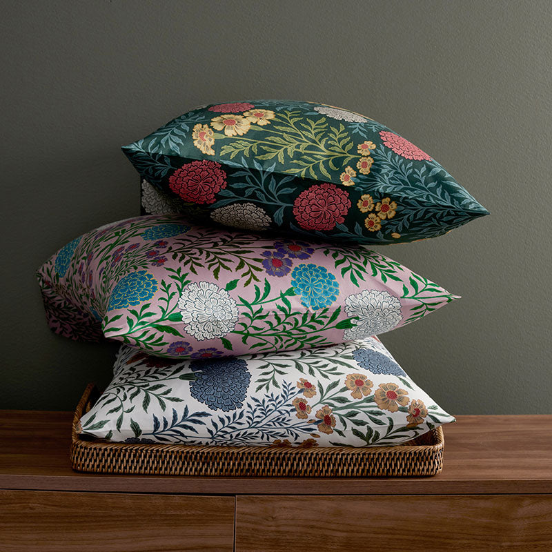 Zinnia Floral Classic Smooth Sateen Sham