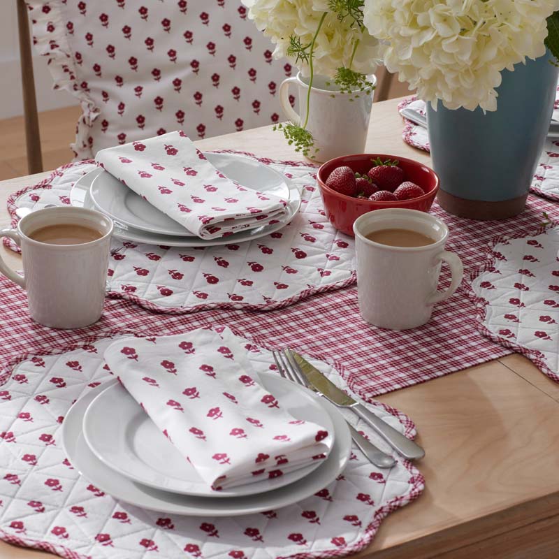 Flowers & Plaid Yarn-Dyed Reversible Table Runner