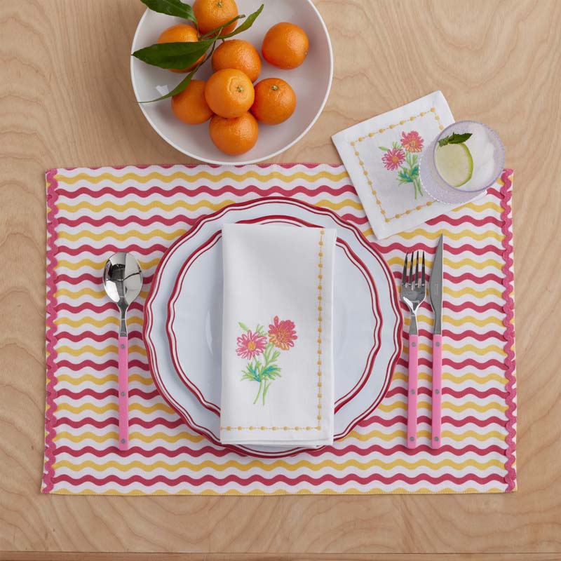 Arienna Wave Placemats, Set of 4