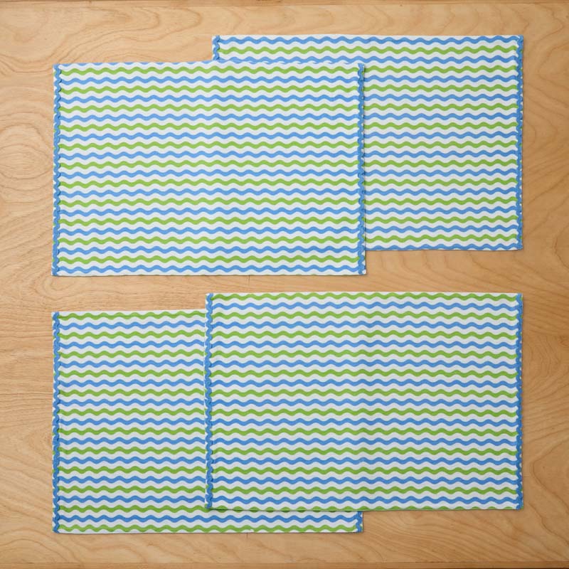 Arienna Wave Placemats, Set of 4