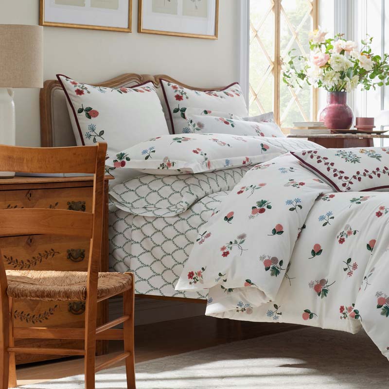 Dahlia Embroidered Decorative Square Pillow Cover