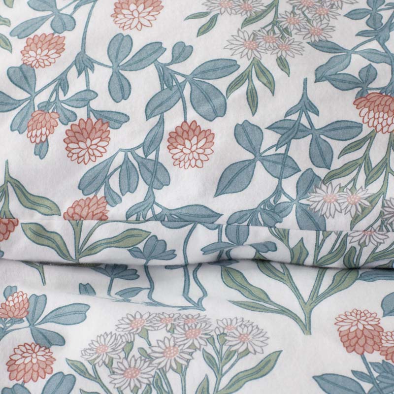 Holiday Print Classic Ultra-Cozy Cotton Flannel Fitted Bed Sheet