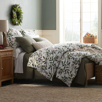 Holiday Print Classic Ultra-Cozy Cotton Flannel Fitted Bed Sheet