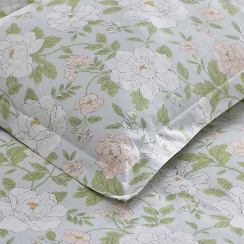 Misty Meadow Cluster Reversible Classic Smooth Sateen Sham