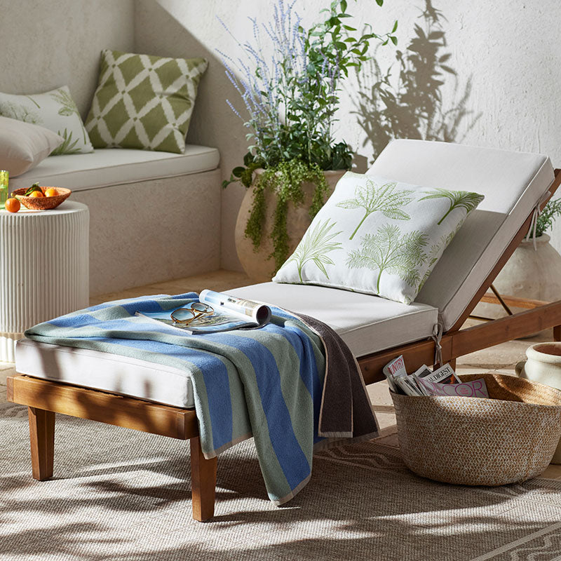 Indoor/Outdoor Toss Pillow