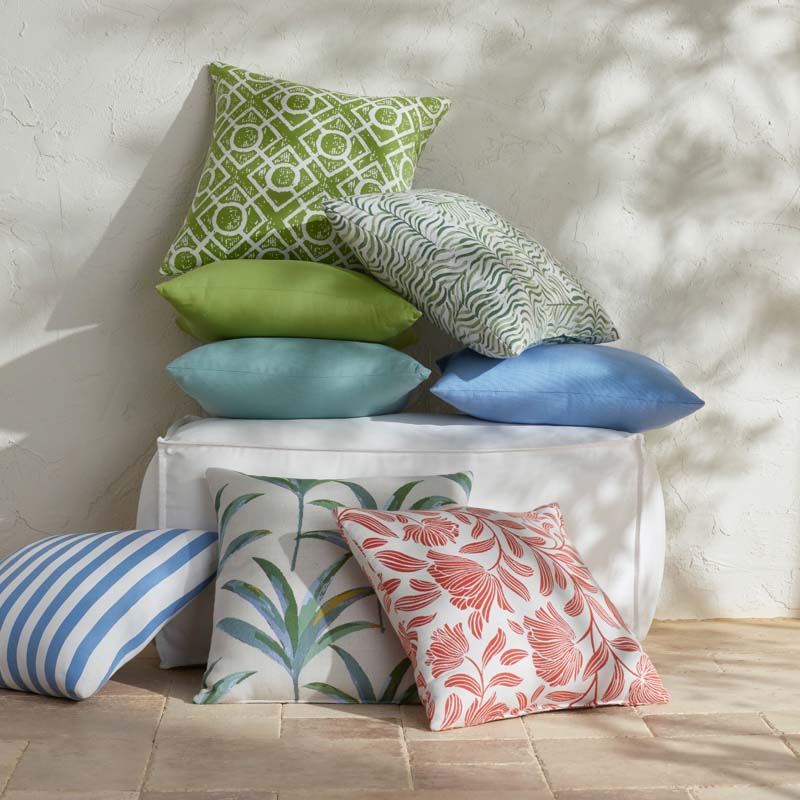 Indoor/Outdoor Toss Pillow