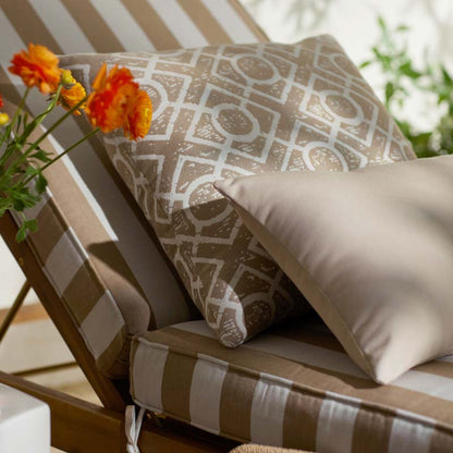 Indoor/Outdoor Toss Pillow