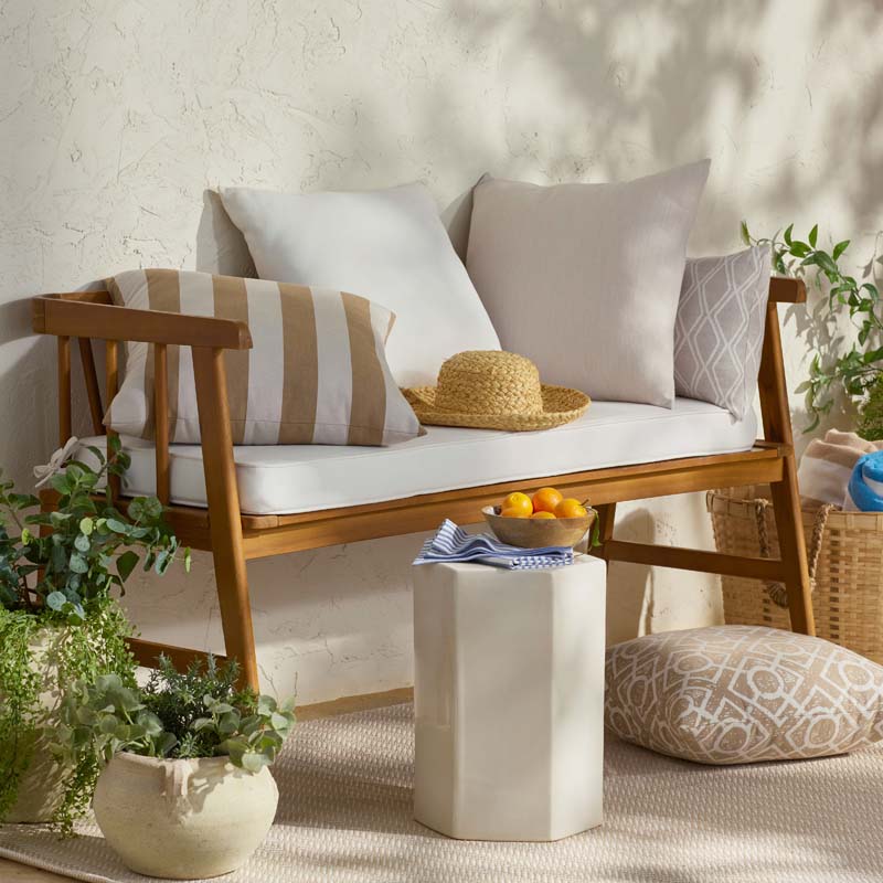 Indoor/Outdoor Toss Pillow