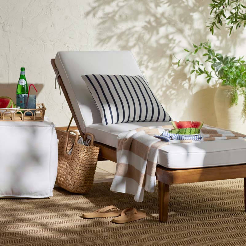 Indoor/Outdoor Toss Pillow