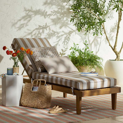 Indoor/Outdoor Toss Pillow