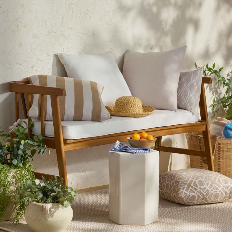 Indoor/Outdoor Toss Pillow