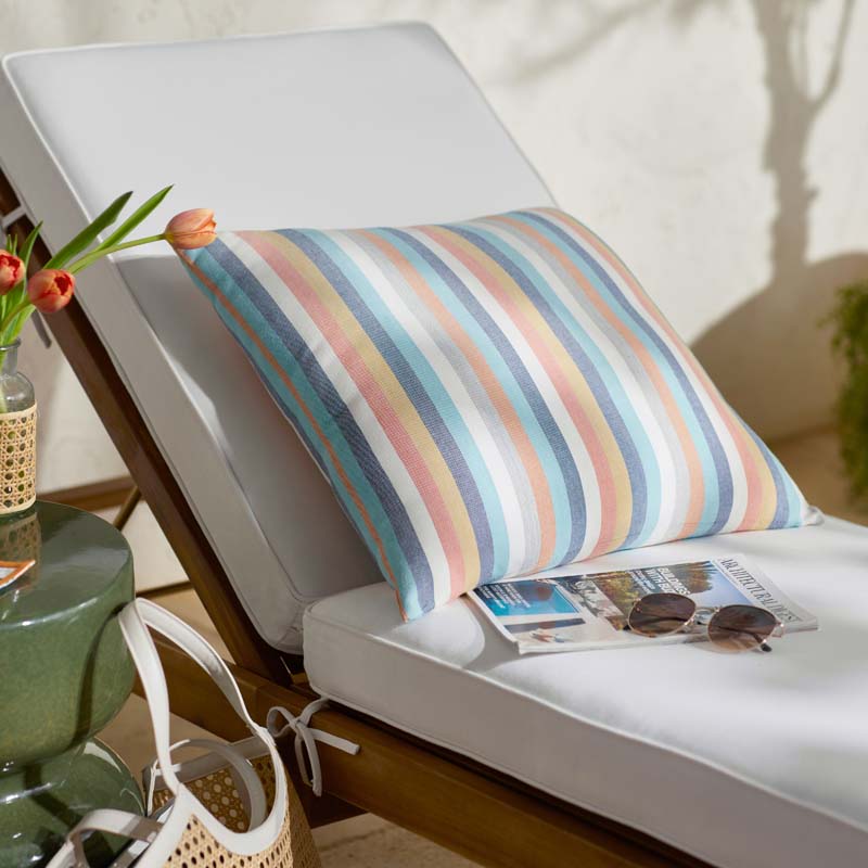 Indoor/Outdoor Toss Pillow