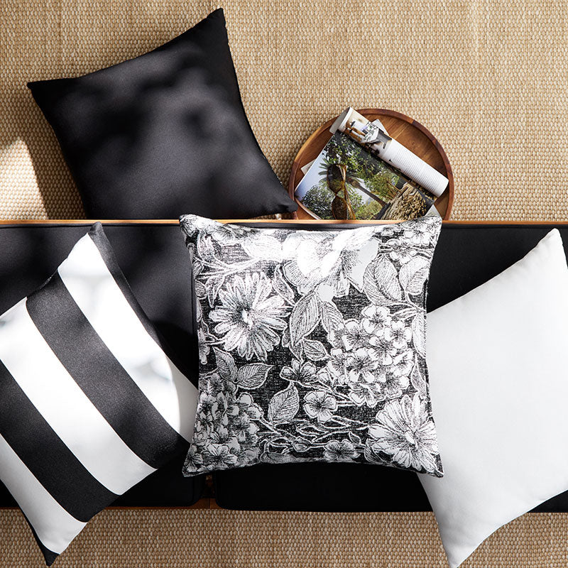 Indoor/Outdoor Toss Pillow