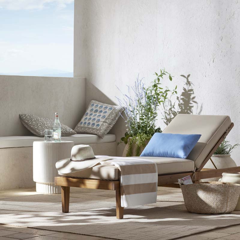 Indoor/Outdoor Toss Pillow
