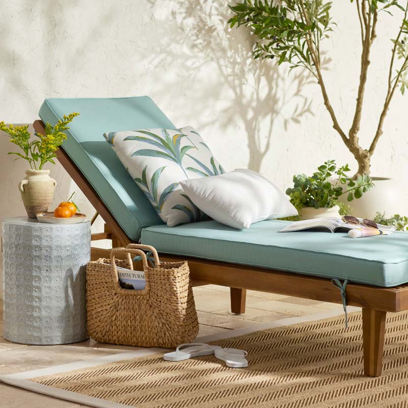 Indoor/Outdoor Toss Pillow