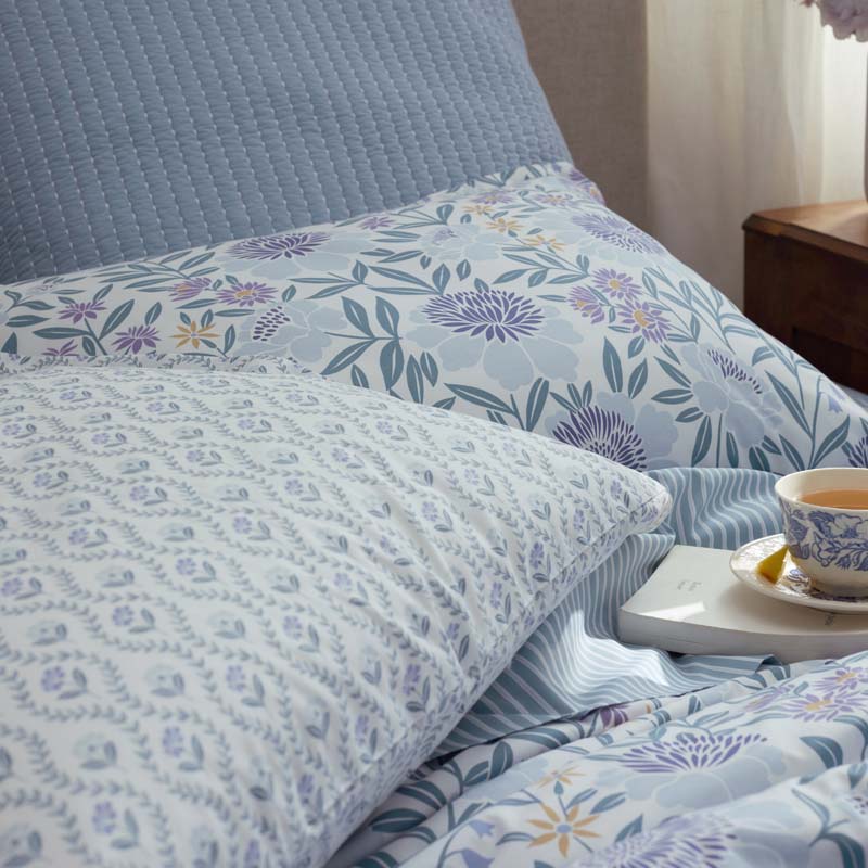 Tira Floral Classic Cool Cotton Percale Comforter