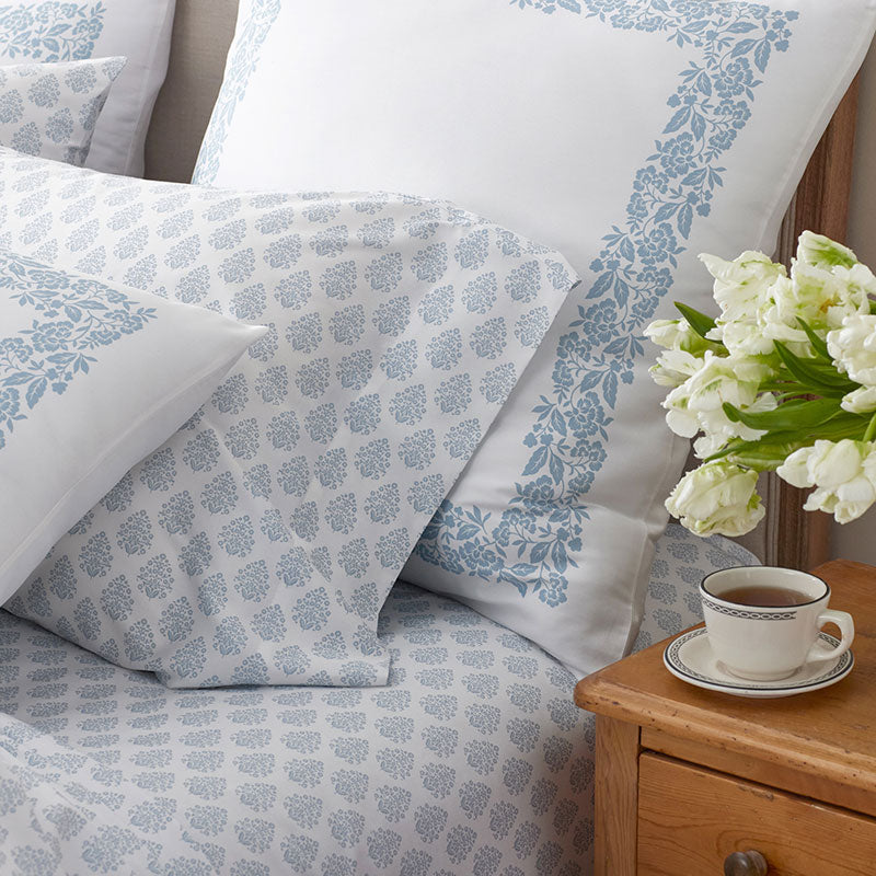 Butti Bouquet Classic Smooth Sateen Bed Sheet Set