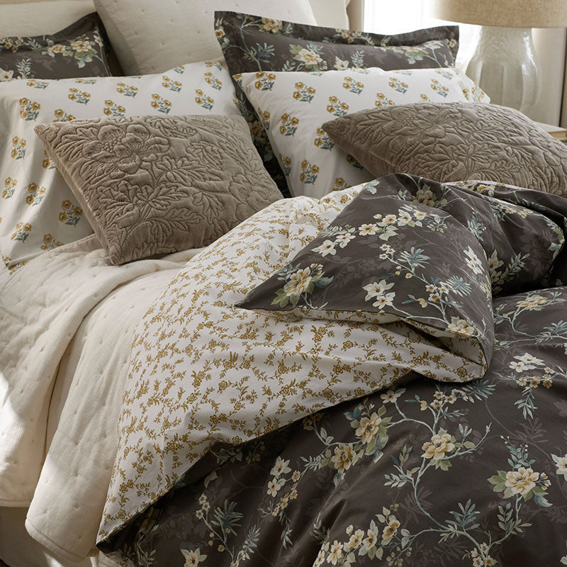 Charming Floral Garment Washed Cotton Percale Reversible Comforter Set