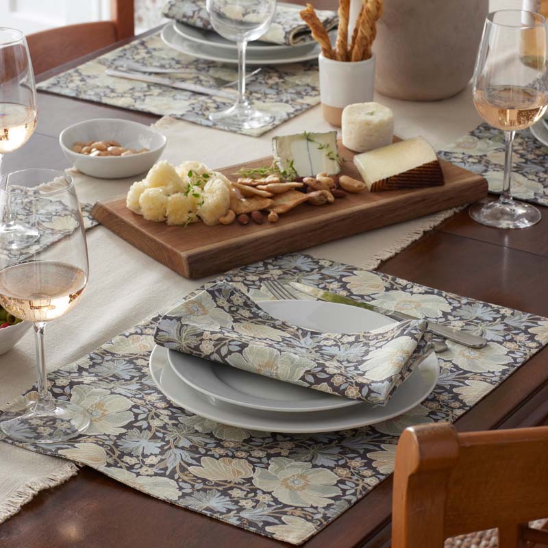 Floral Placemats, Set of 4